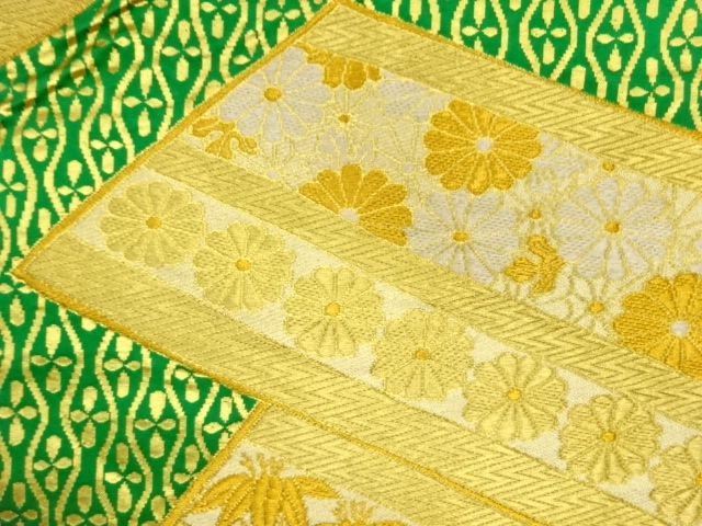  立涌に斜め横段・松竹・菊模様織出し袋帯